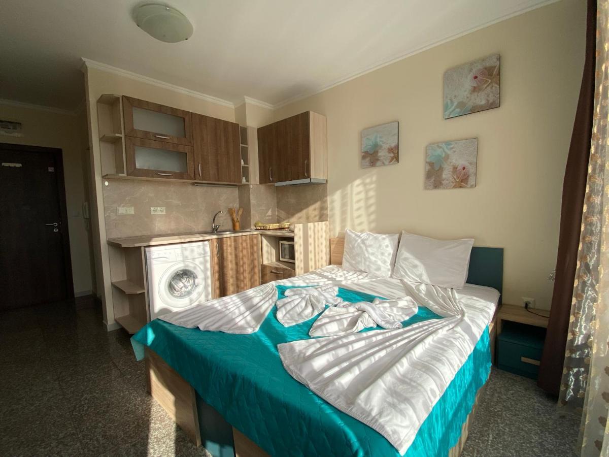 Admiral Plaza C 53 Private Cozy Studio Pantai Sunny Luaran gambar