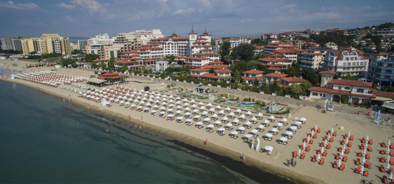 Admiral Plaza C 53 Private Cozy Studio Pantai Sunny Luaran gambar
